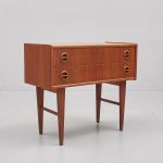 1216 7439 CHEST OF DRAWERS